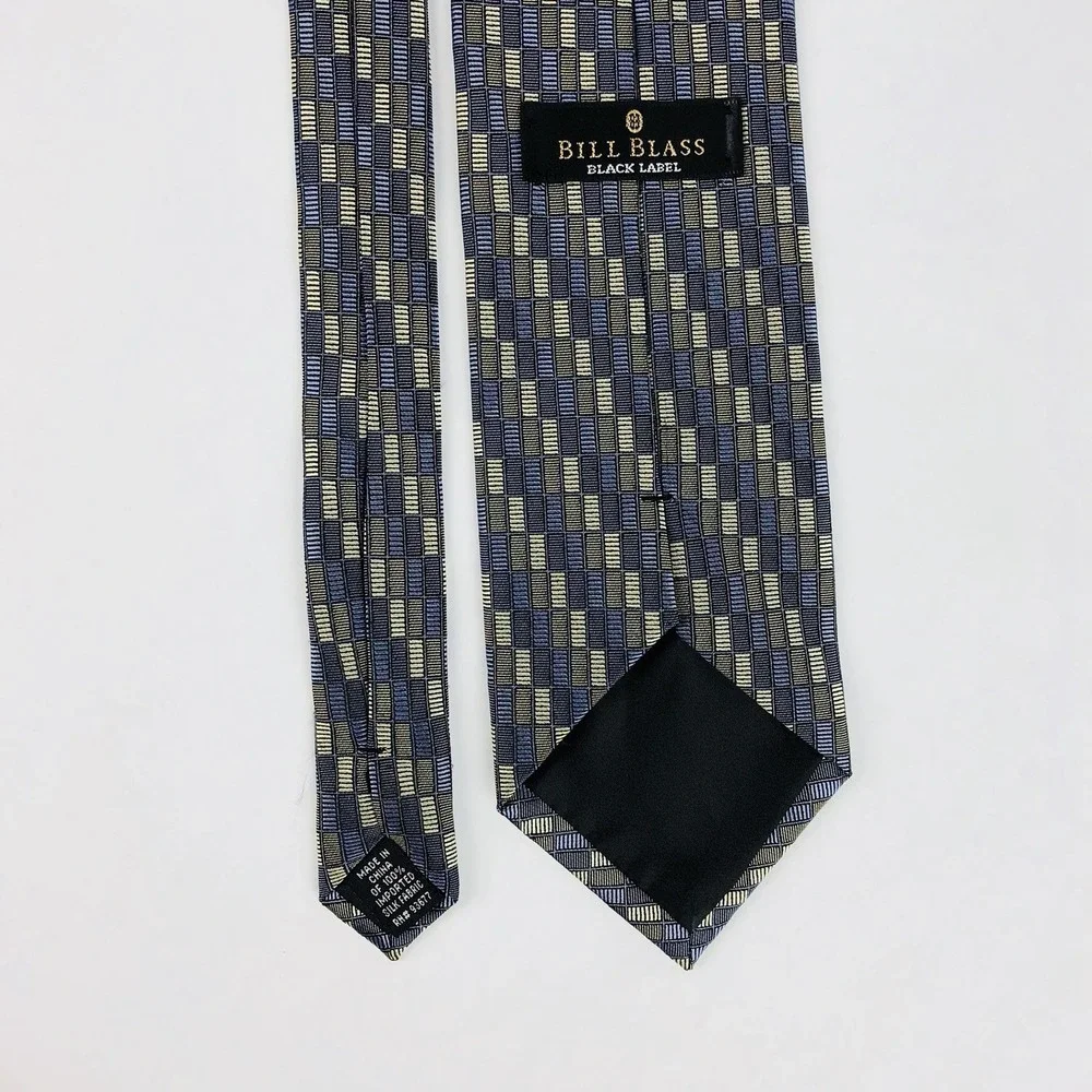 Bill Blass Black‎ Label Men's Neck Tie 100% Silk Blue (T)
